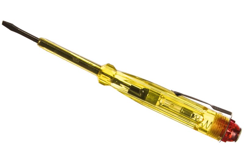 Отвертка индикаторная Курс 56501, желтая ручка 100 - 500 В, 140 мм индикаторная отвертка курс