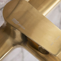 Смеситель для ванны с душем WasserKRAFT Aisch 5501 матовое золото от Водопад  фото 5